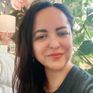 Meet your Posher, Rebecca